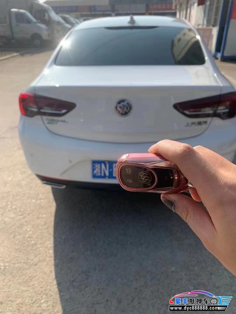 20年别克君威轿车抵押车出售