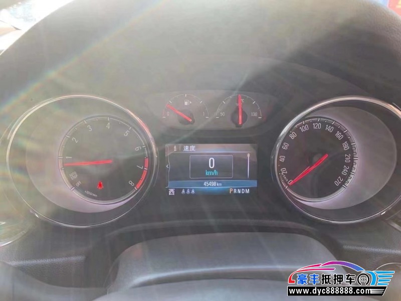 20年别克君威轿车抵押车出售