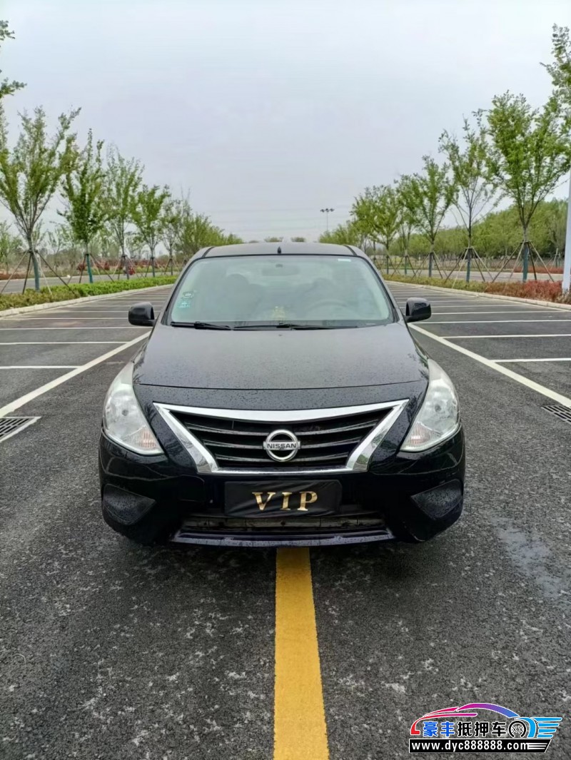 14年日产阳光轿车抵押车出售