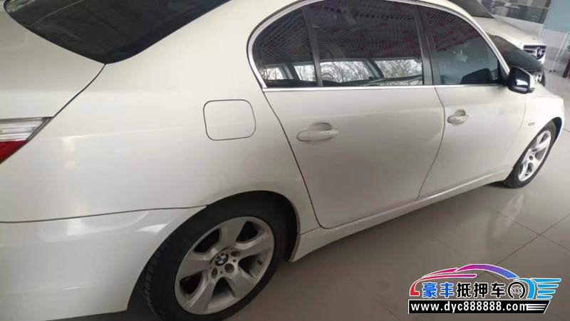 10年宝马5系轿车抵押车出售