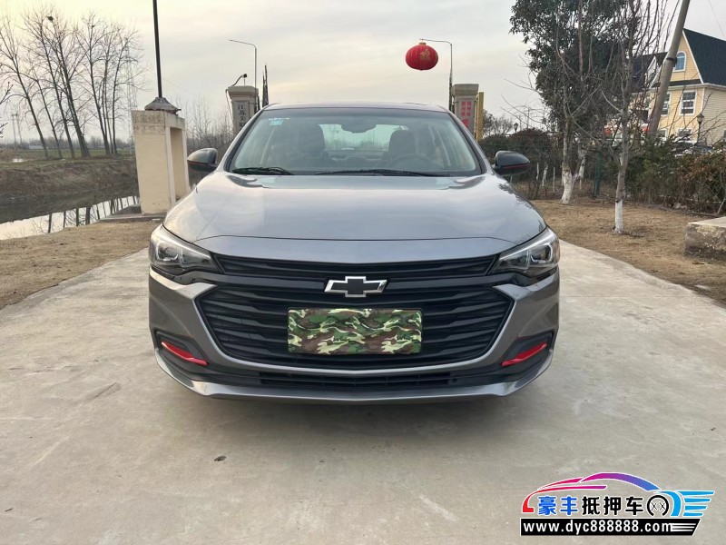 20年雪佛兰科鲁泽轿车抵押车出售