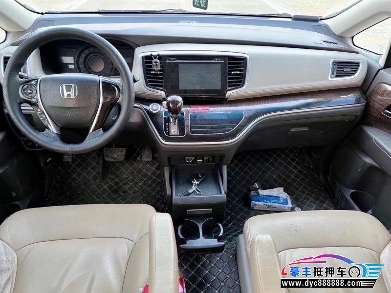 16年本田奥德赛MPV抵押车出售