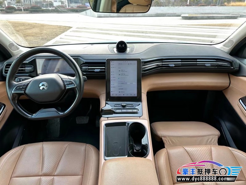 19年蔚来ES8轿车抵押车出售