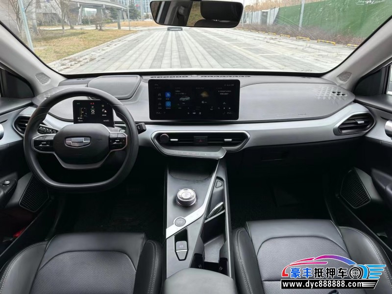 21年吉利几何轿车抵押车出售