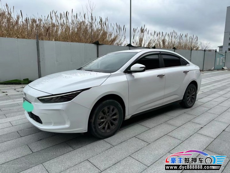 21年吉利几何轿车抵押车出售