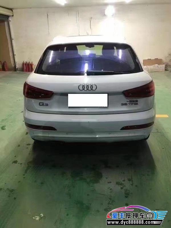 15年奥迪Q3轿车抵押车出售