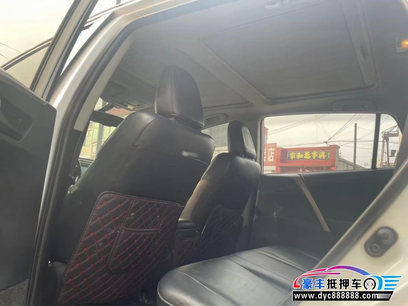 14年丰田RAV4SUV抵押车出售