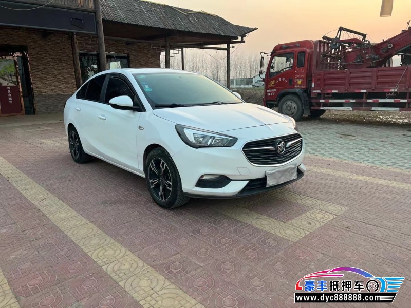 18年别克凯越轿车抵押车出售