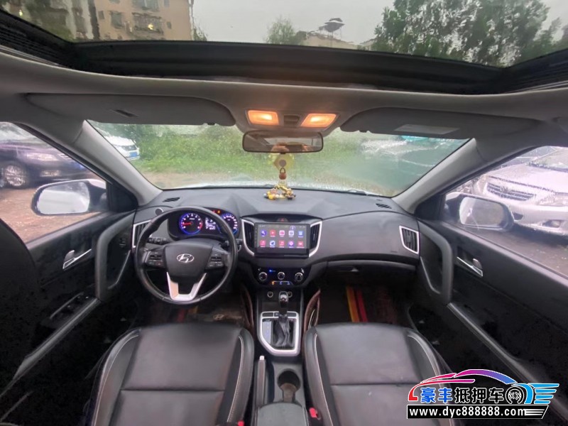 18年现代ix25轿车抵押车出售