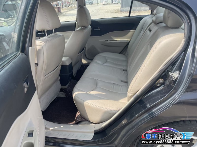 12年奔腾B50轿车抵押车出售