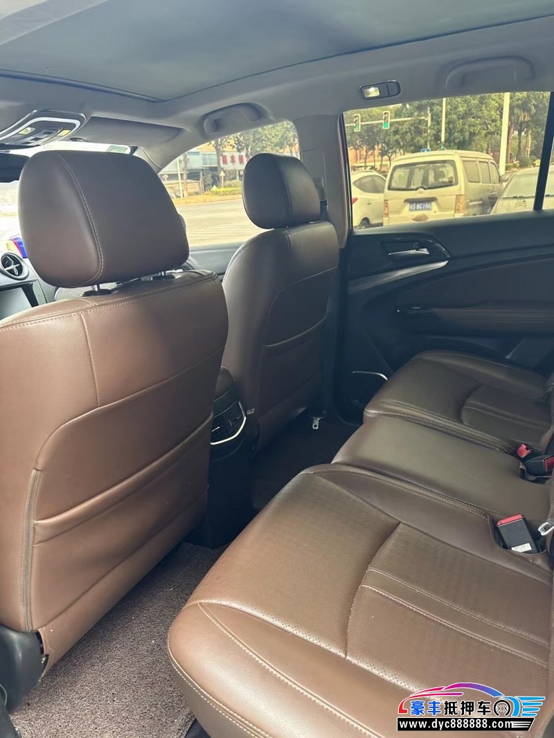 16年比亚迪S7轿车抵押车出售