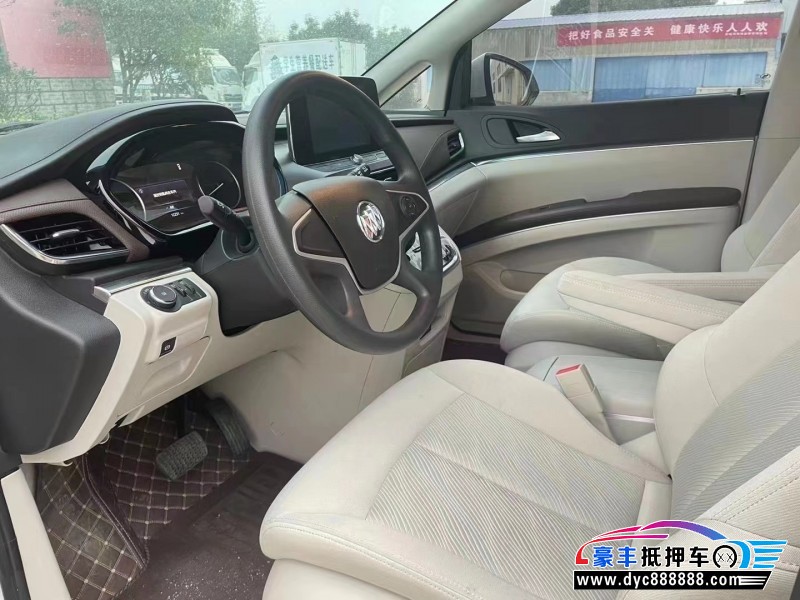 22年别克GL8MPV抵押车出售