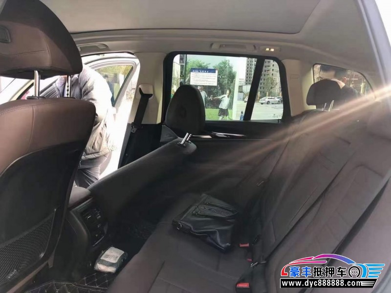 18年宝马X3SUV抵押车出售