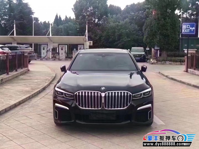 20年宝马7系轿车抵押车出售