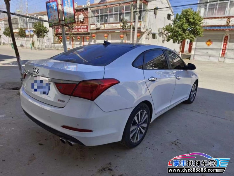 16年现代名图轿车抵押车出售