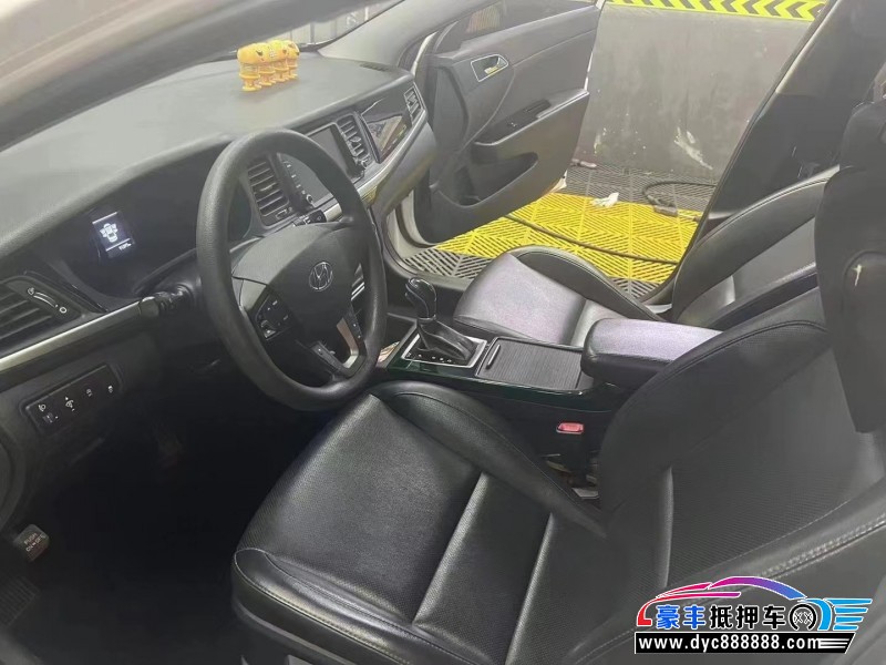 19年现代名图轿车抵押车出售