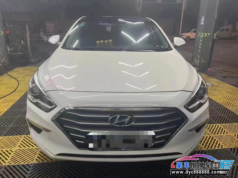 19年现代名图轿车抵押车出售