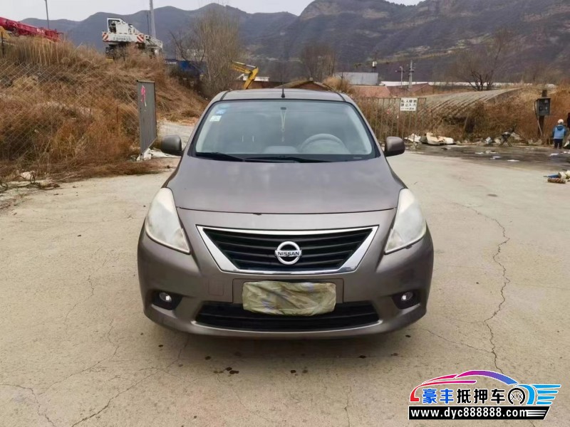 13年日产阳光轿车抵押车出售