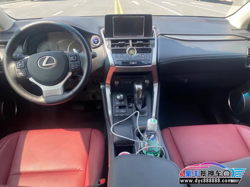 20年雷克萨斯NX轿车抵押车出售