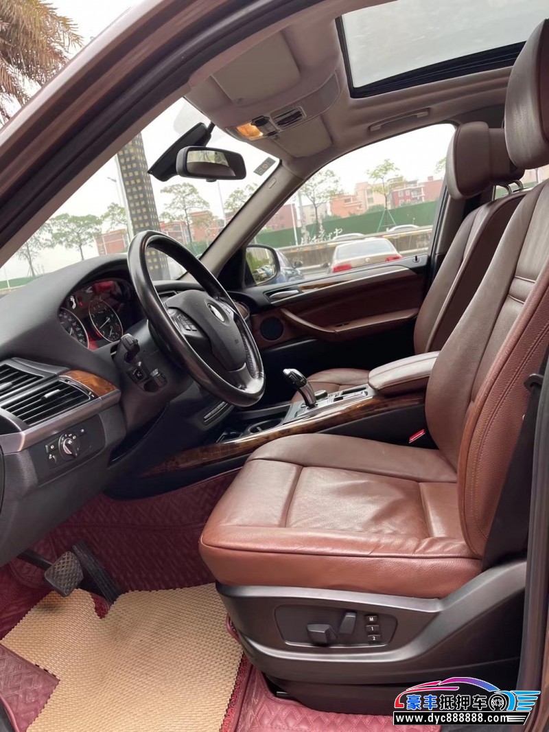 11年宝马X5轿车抵押车出售