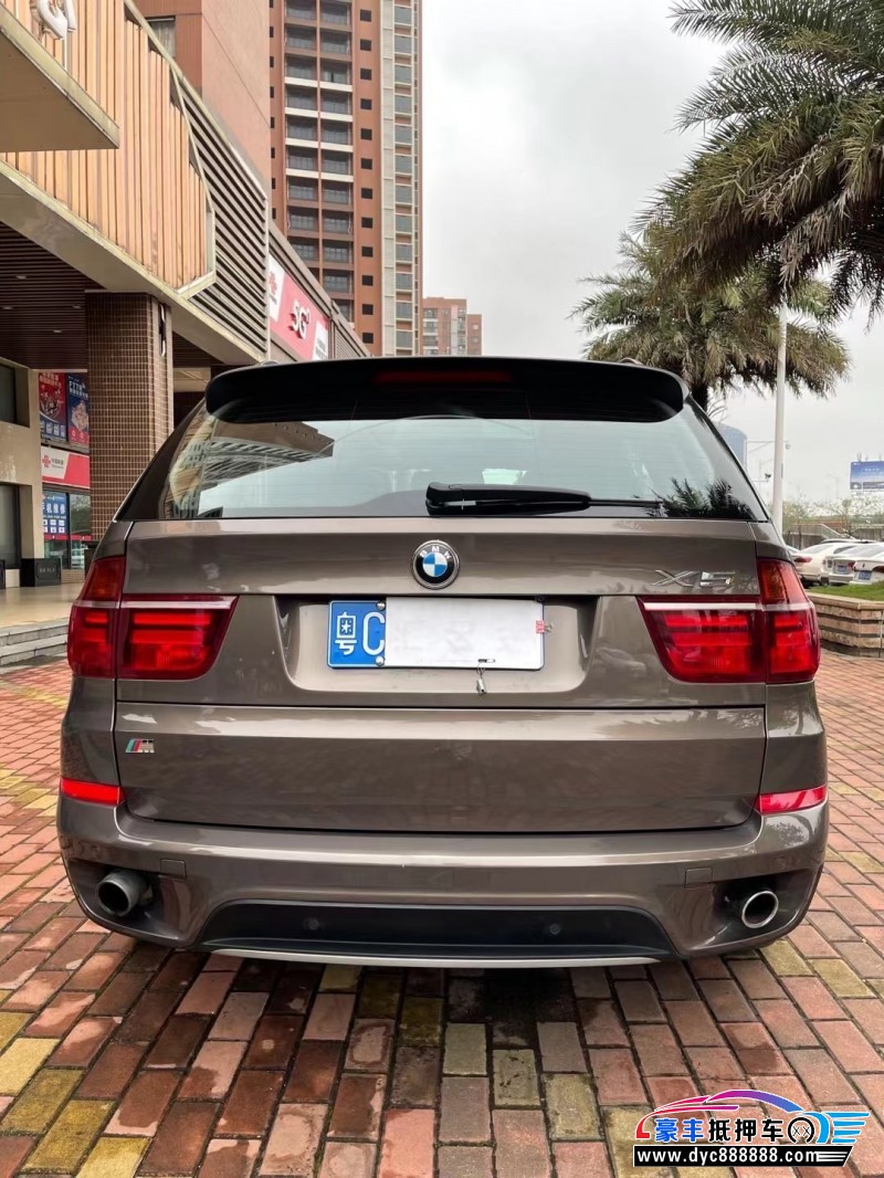 11年宝马X5轿车抵押车出售