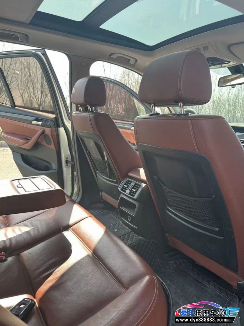 14年宝马X3轿车抵押车出售