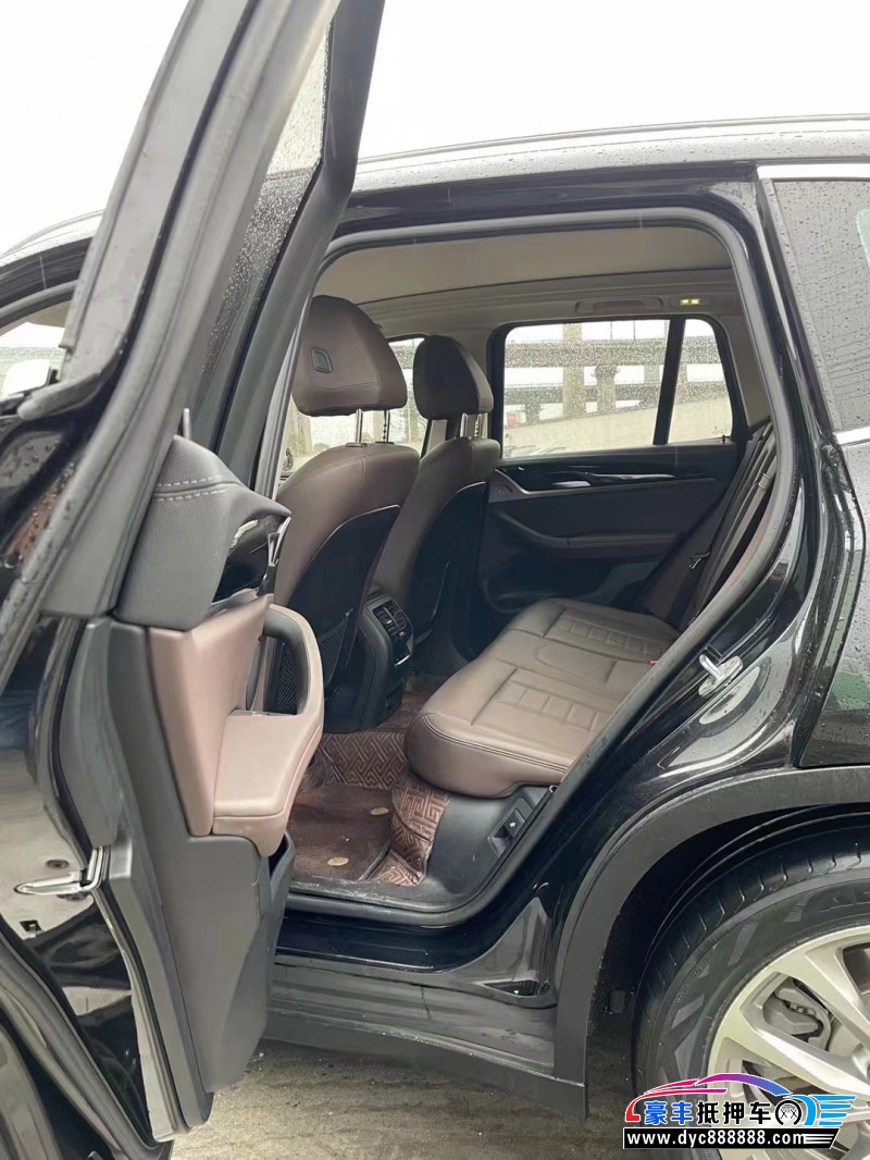 18年宝马X3轿车抵押车出售