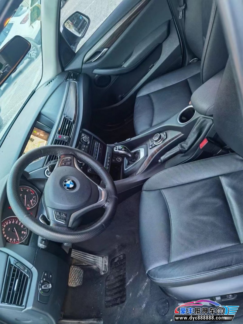 14年宝马X1轿车抵押车出售