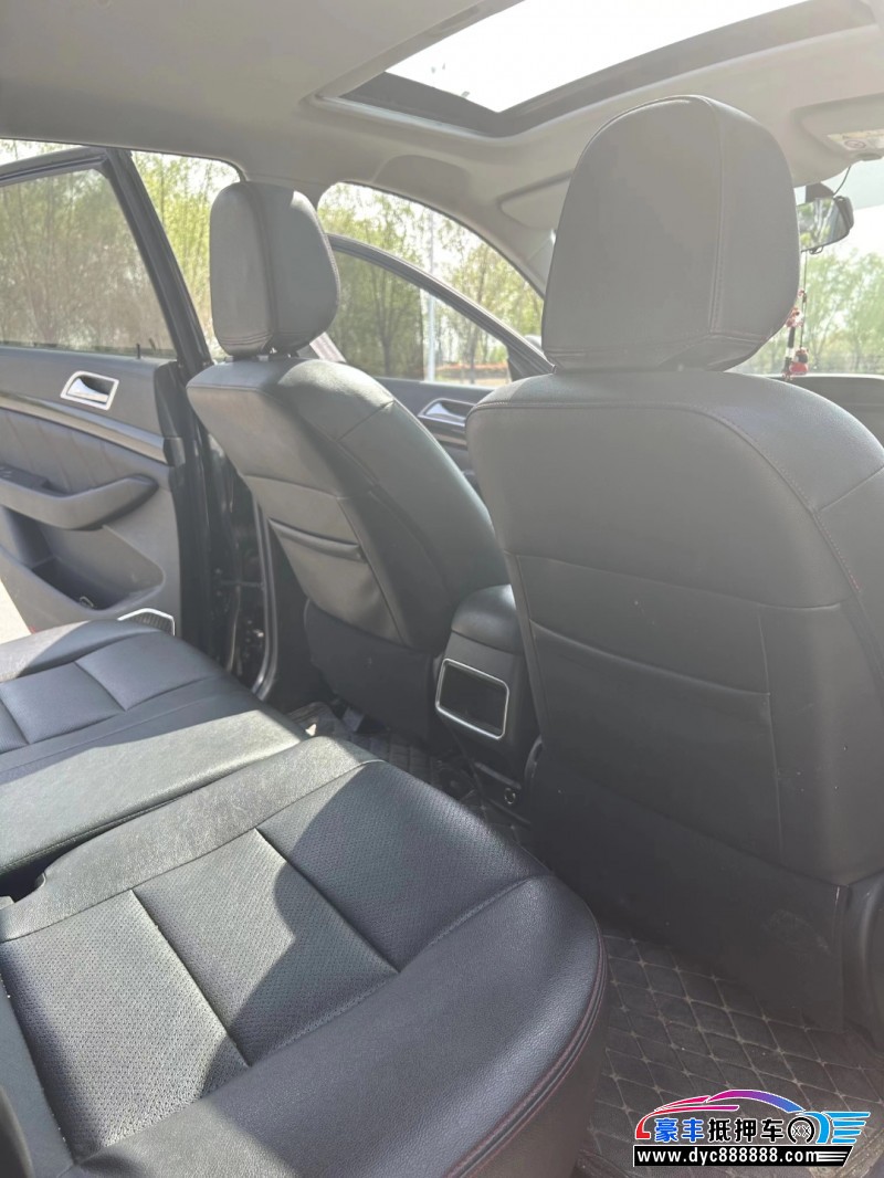 18年猎豹汽车CS10轿车抵押车出售