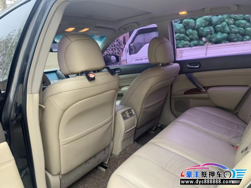 11年日产天籁轿车抵押车出售