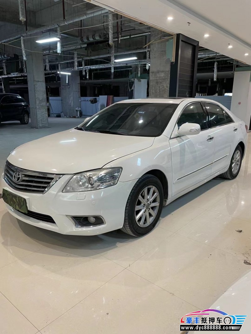 11年丰田凯美瑞轿车抵押车出售