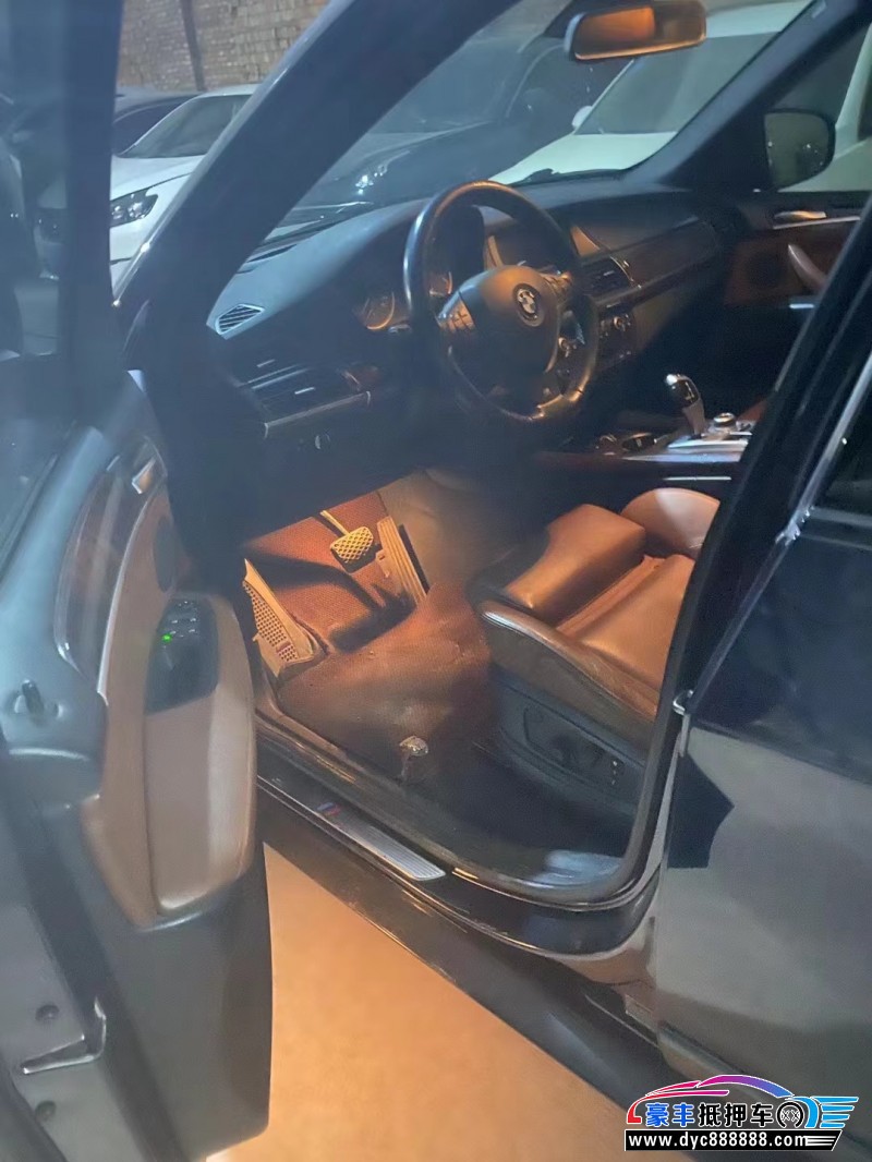 14年宝马X5SUV抵押车出售