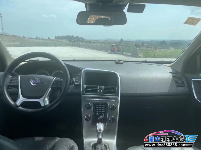 13年沃尔沃XC60SUV抵押车出售