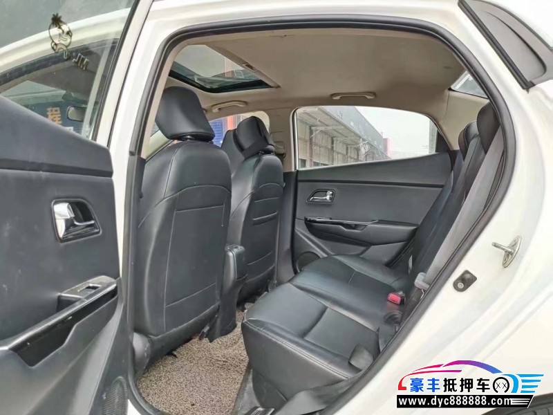 14年起亚K2轿车抵押车出售