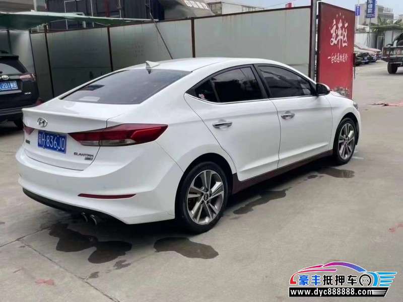 19年现代领动轿车抵押车出售