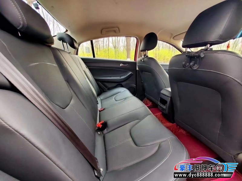 21年奇瑞艾瑞泽5轿车抵押车出售