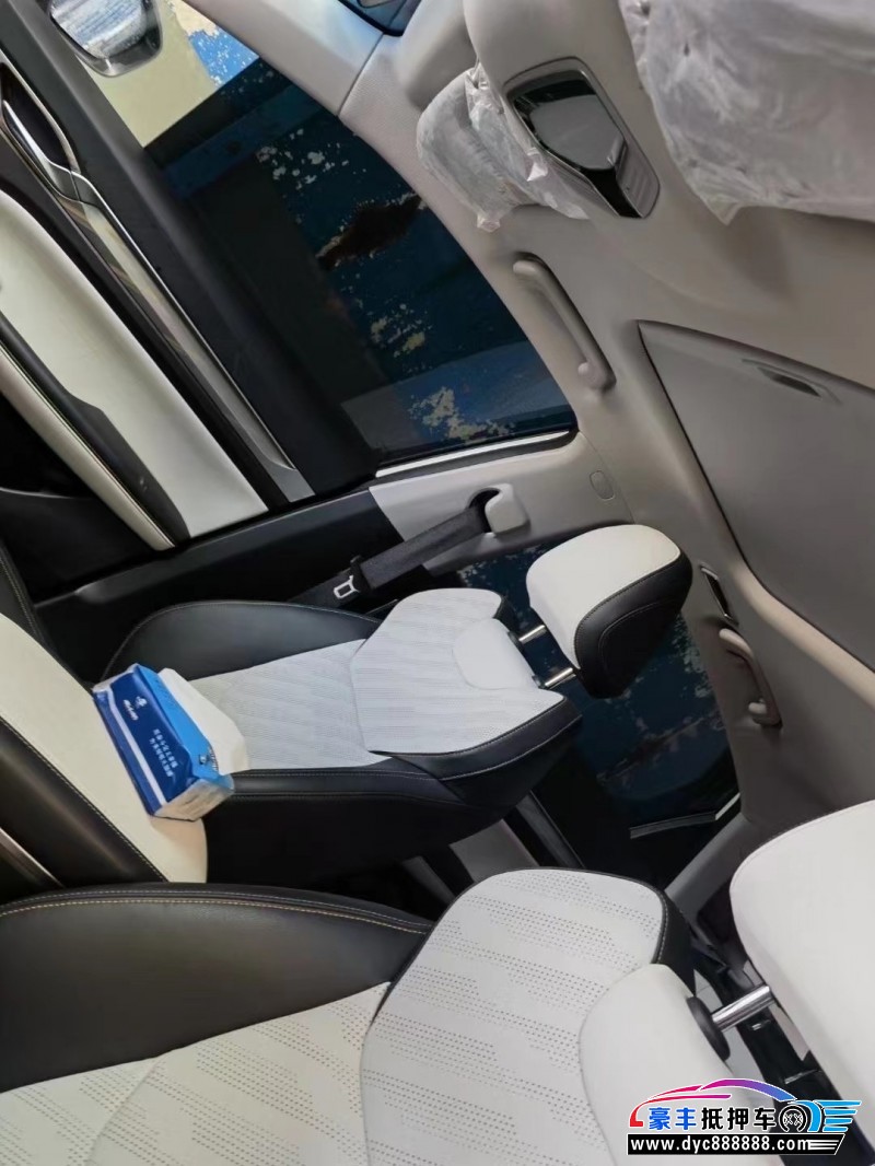 22年吉利帝豪轿车抵押车出售