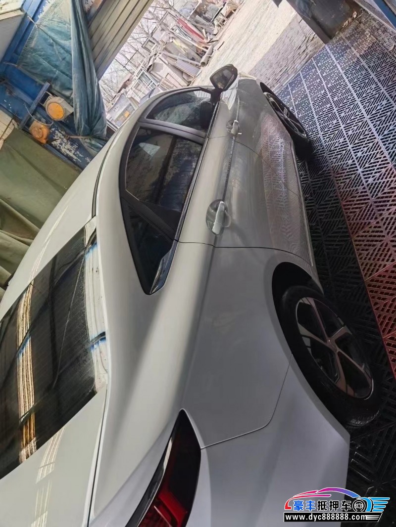 22年吉利帝豪轿车抵押车出售