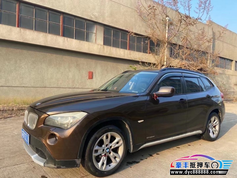 12年宝马X1轿车抵押车出售