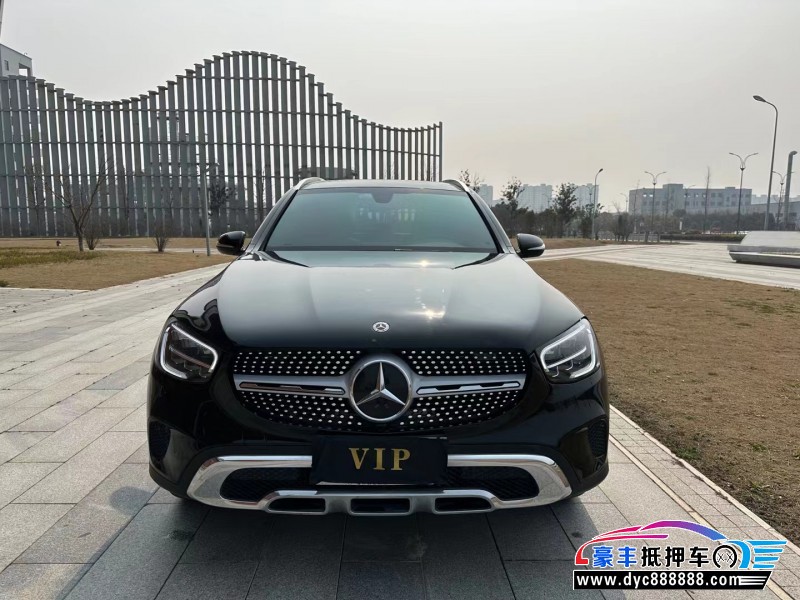 20年奔驰GLC轿车抵押车出售