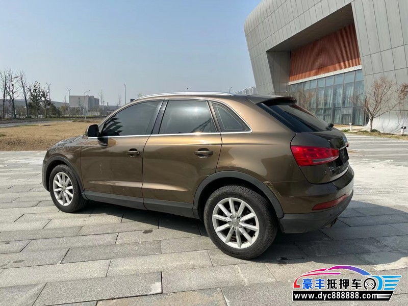 15年奥迪Q3轿车抵押车出售