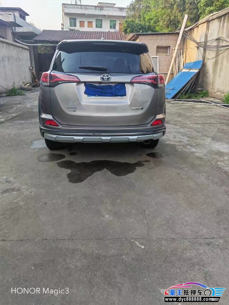 19年丰田RAV4SUV抵押车出售
