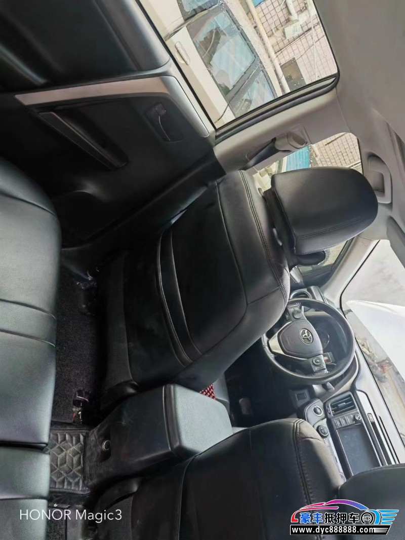 19年丰田RAV4SUV抵押车出售