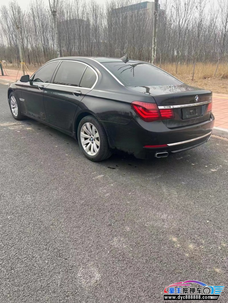 13年宝马7系轿车抵押车出售