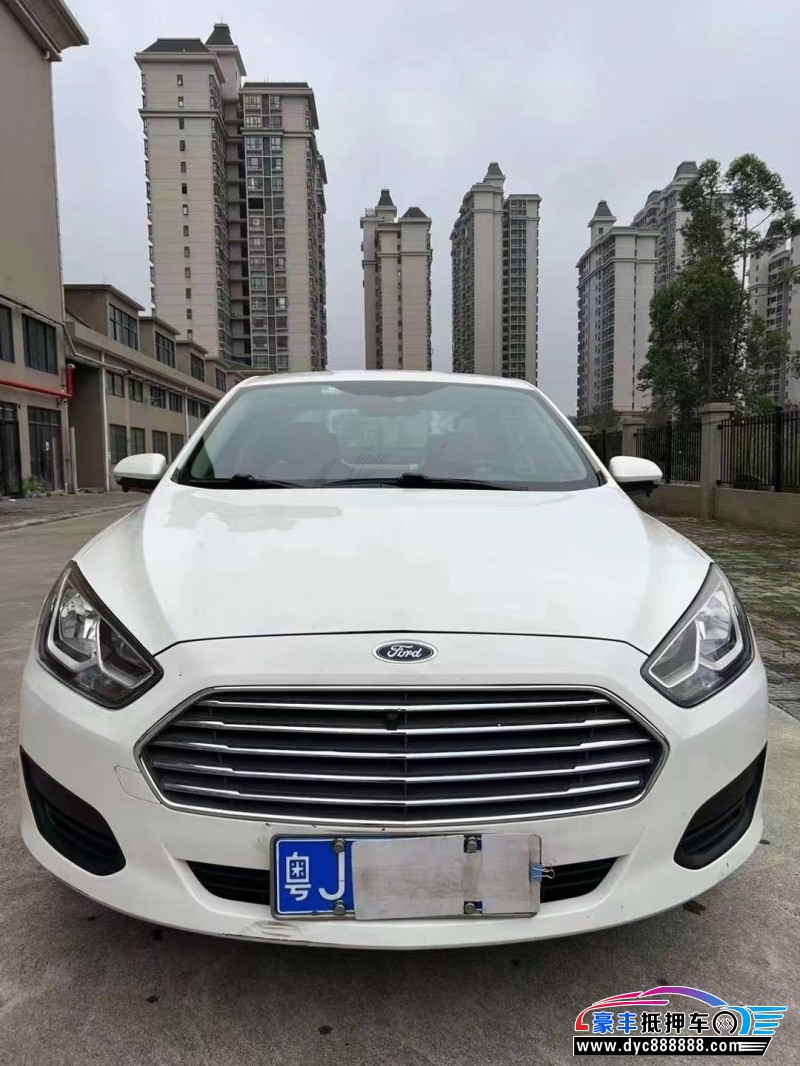 18年福特福睿斯轿车抵押车出售