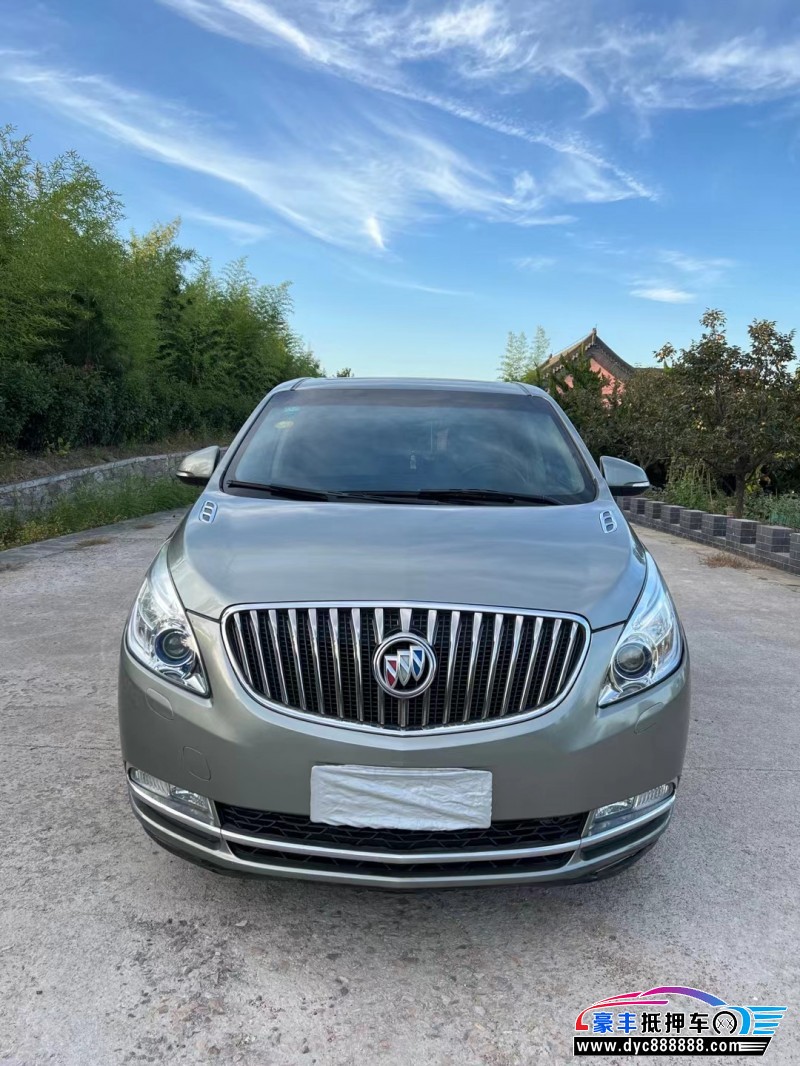 15年别克GL8轿车抵押车出售