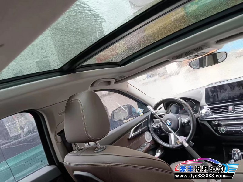 22年宝马1系轿车抵押车出售