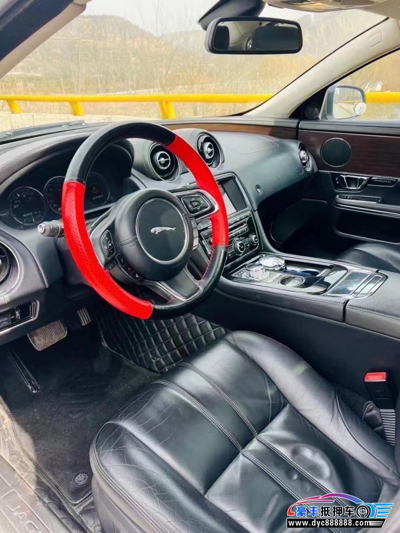 14年捷豹XJL轿车抵押车出售