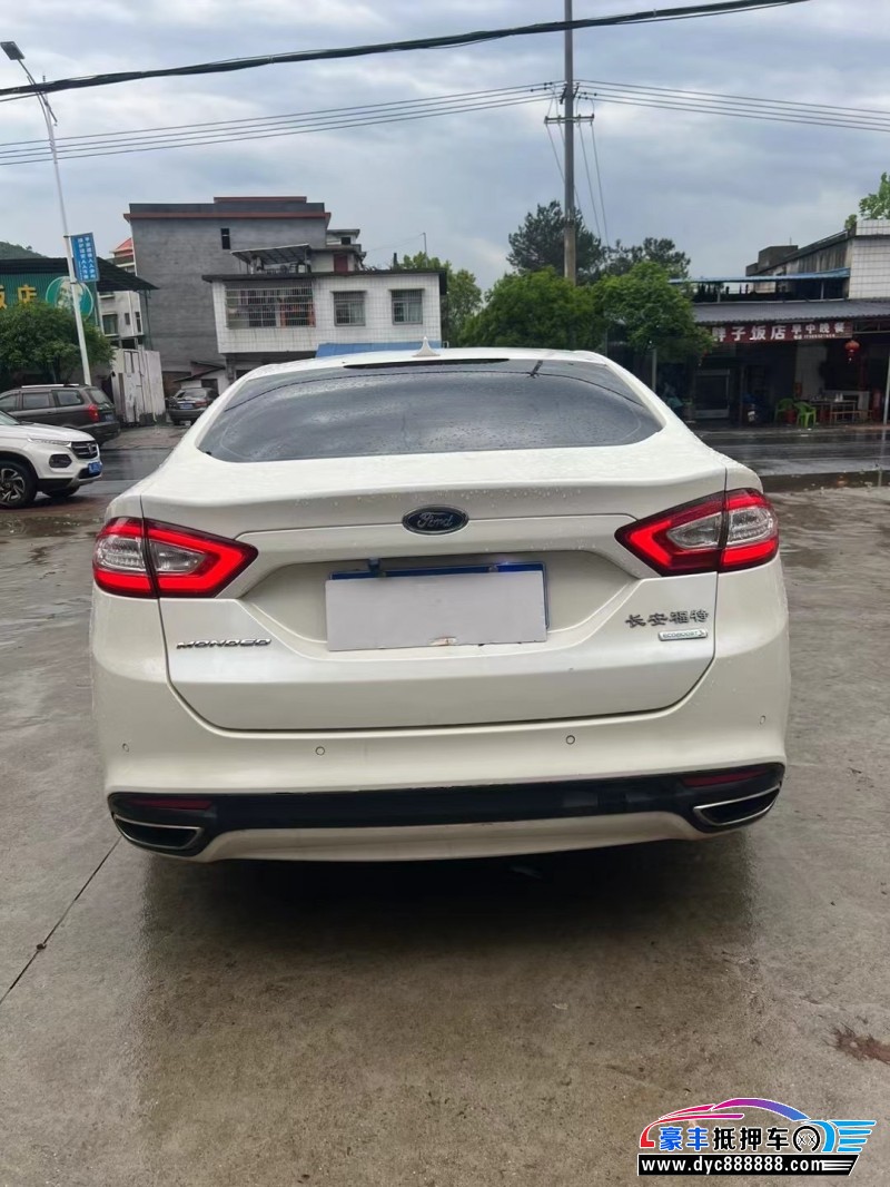 14年福特蒙迪欧轿车抵押车出售