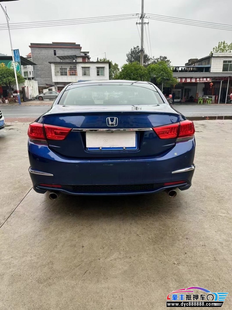 15年本田思铂睿轿车抵押车出售